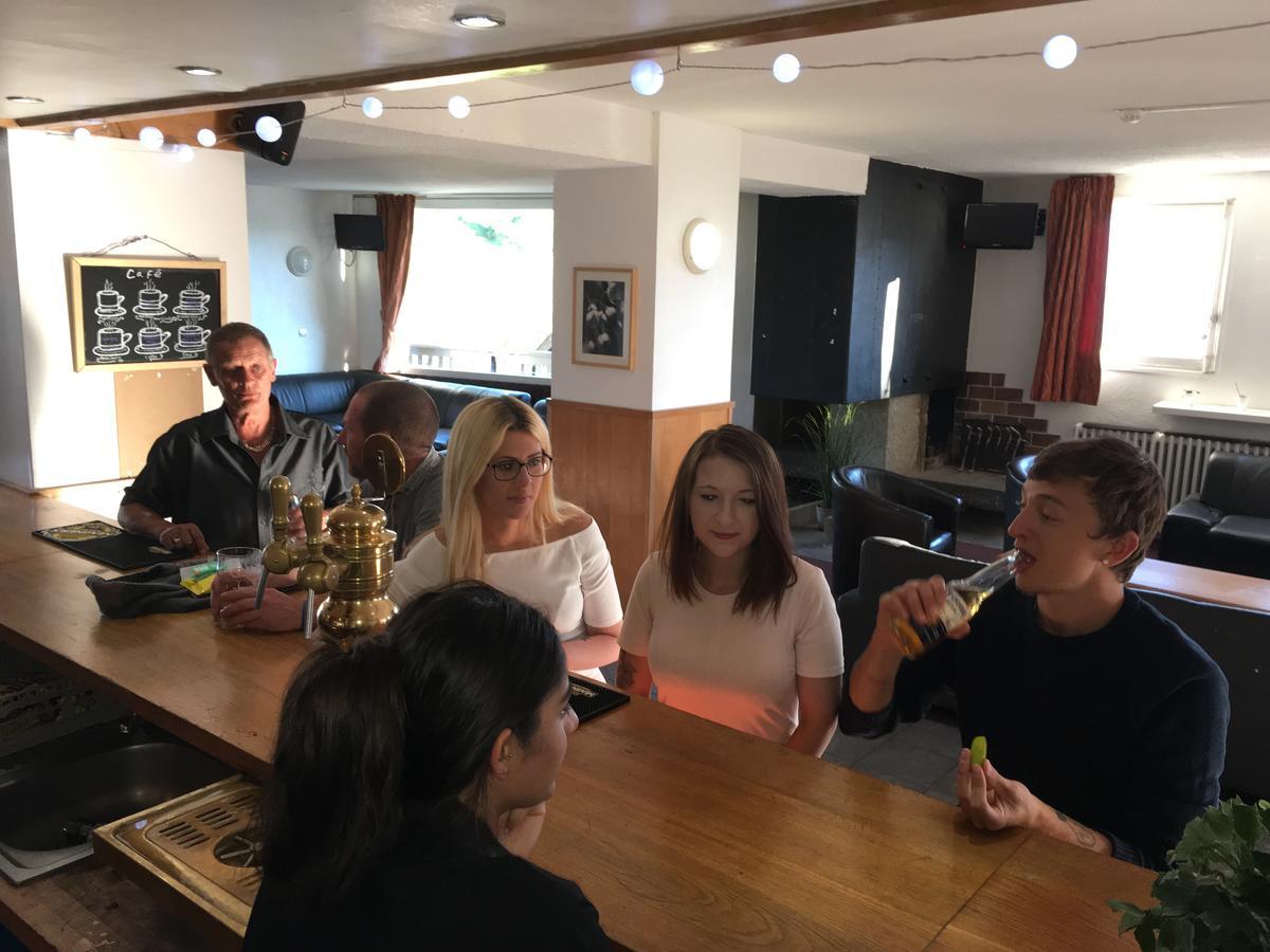 La Vallee Blanche Bikehotel Alpe d'Huez Екстериор снимка