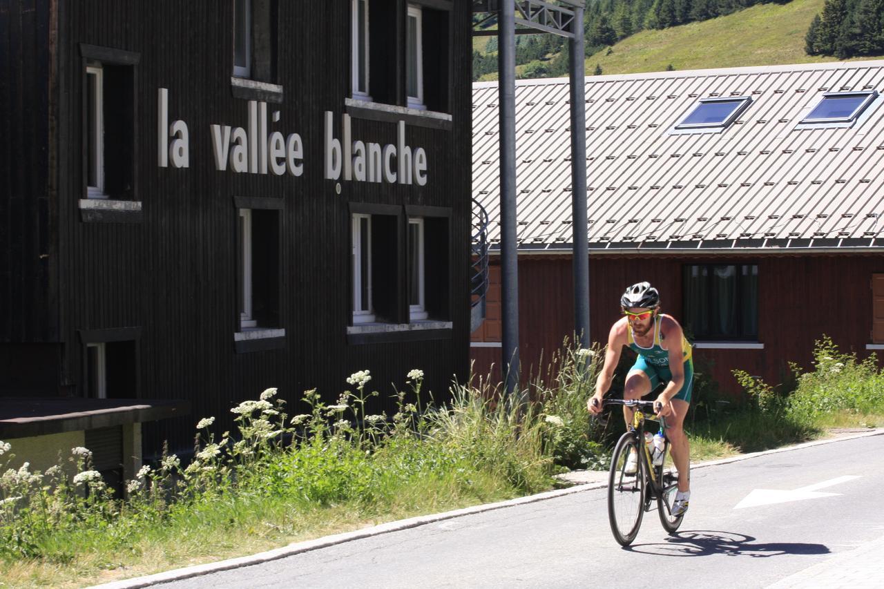 La Vallee Blanche Bikehotel Alpe d'Huez Екстериор снимка